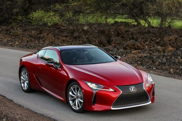 Prezentare high-end, coupe Lexus LC500