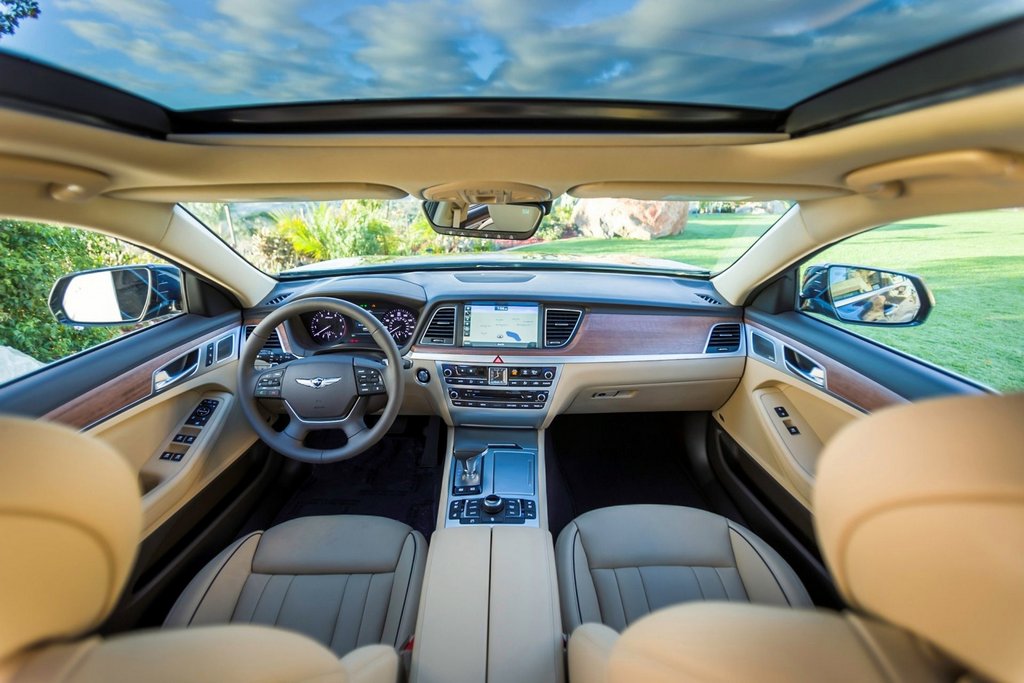 Review premium sedan Hyundai Genesis G80