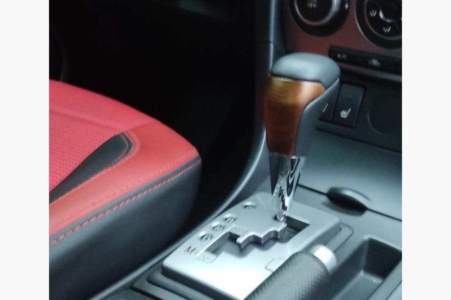 Toyota Land Cruiser 200 2007-2021 Schimbator Viteze (Piele Neagra + Lemn Deschis) Foto 3