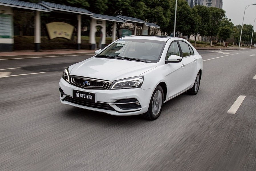 Review actualizat sedan Geely Emgrand 7