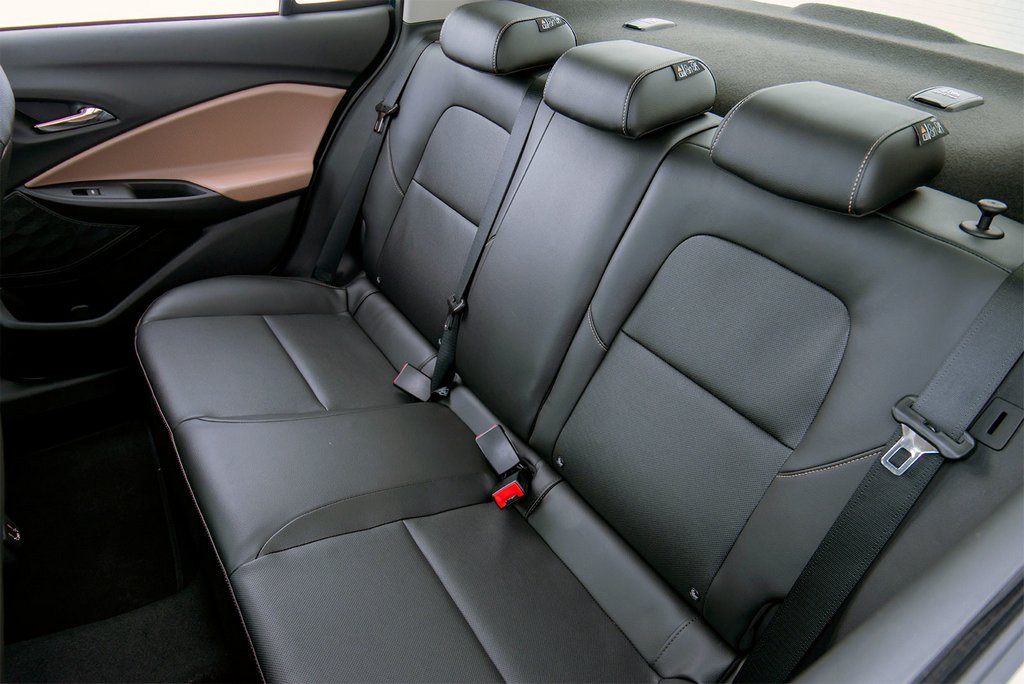 Revizuire buget sedan compact Chevrolet Onix