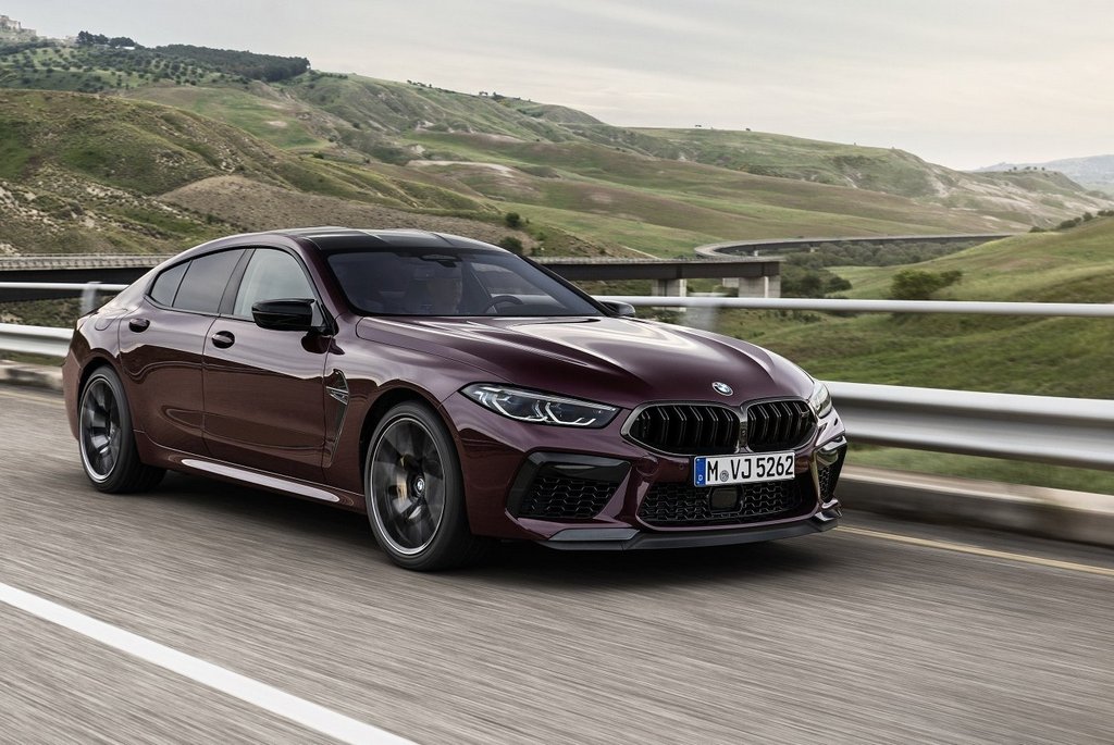 Review sedan BMW M8 Gran Coupe