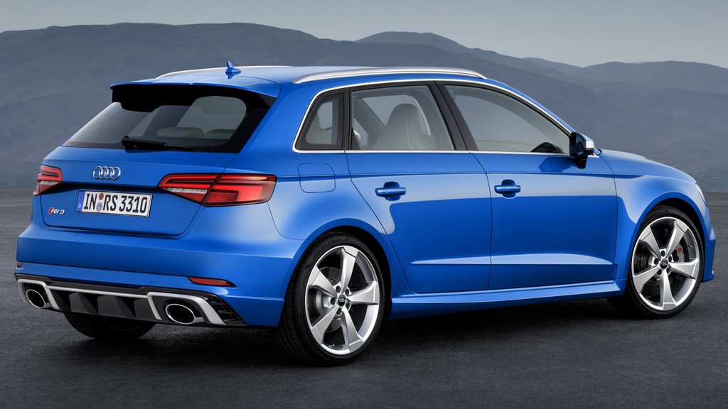 Review încărcat awd hatchback Audi RS3 Sportback