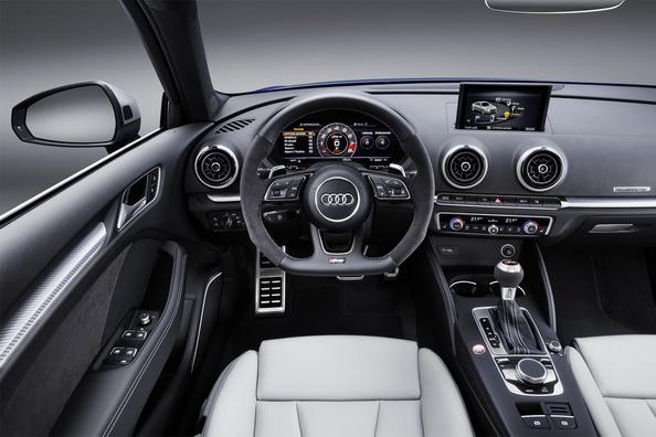 Review încărcat awd hatchback Audi RS3 Sportback Fotografie 11