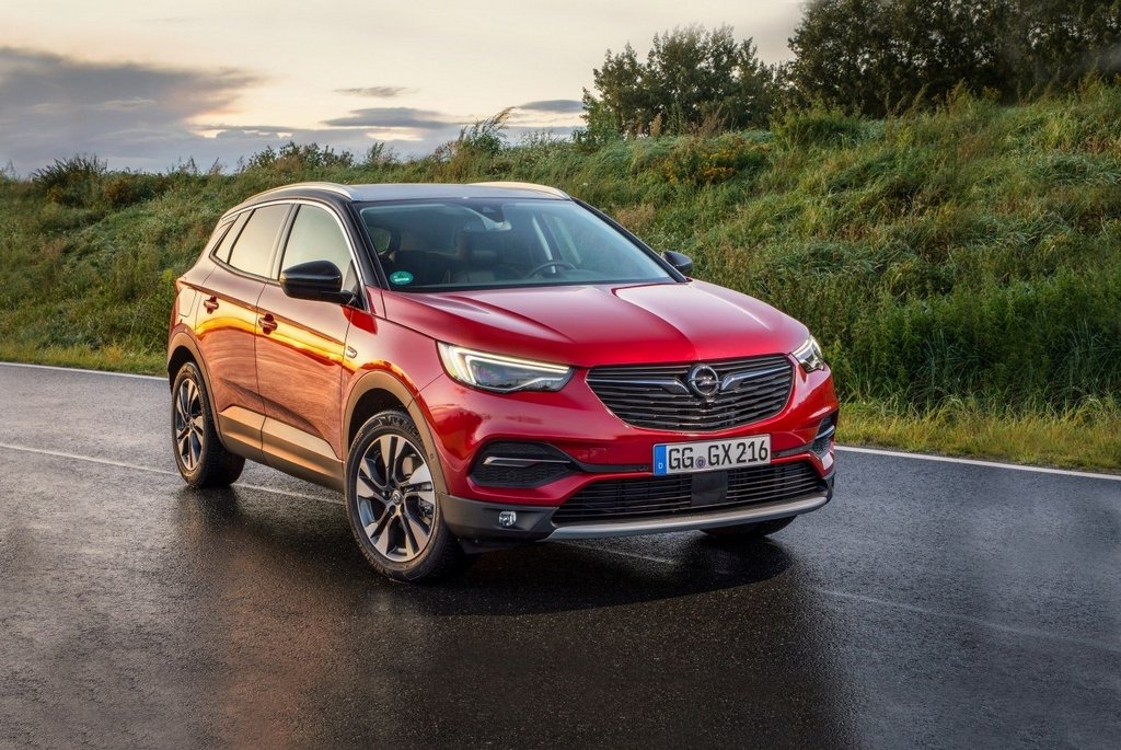 Compact crossover urban Opel Grandland X