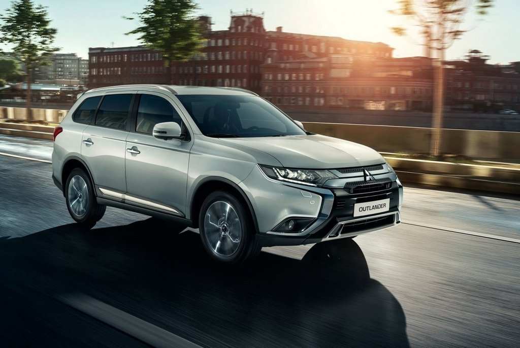 Prezentare generală a crossover-ului Mitsubishi Outlander