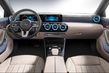 Prezentare generală a modelului compact Mercedes-Benz A-Class Sedan foto 12