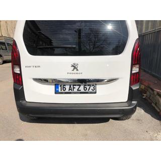 Ornament inox deasupra placutei de inmatriculare Peugeot Partner/Rifter 2019- foto 3