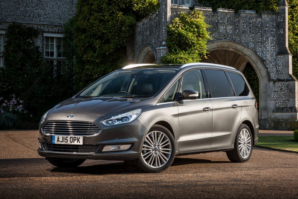 Cu sapte locuri, minivan Ford Galaxy a treia întrupare