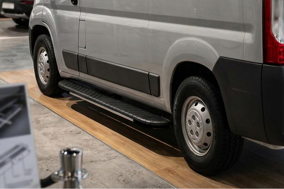 Fiat Ducato 2006-2025 Praguri laterale Bosphorus Grey (2 buc, aluminiu) Image