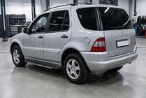 Mercedes ML W163 1997-2005 Praguri laterale Bosphorus Grey (2 buc, aluminiu) foto 1