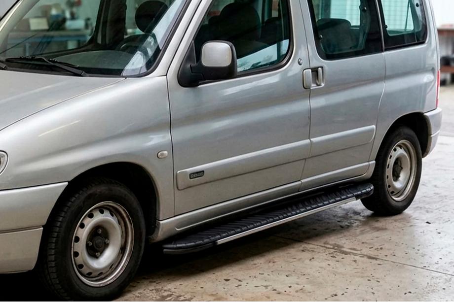 Peugeot Partner 1996-2008 Praguri laterale Bosphorus Grey (2 buc, aluminiu) Image