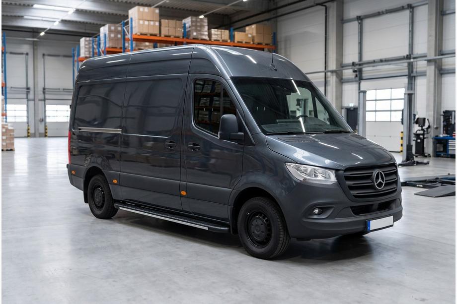 Mercedes Sprinter W907/W910 2018- Praguri laterale Bosphorus Grey (2 buc, aluminiu) Image