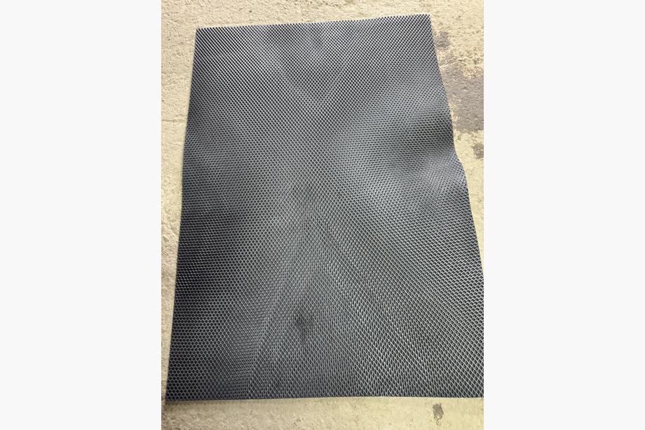 Reducere! Foaie EVA pentru covorase auto (Negru 180x125, densitate mare) Image