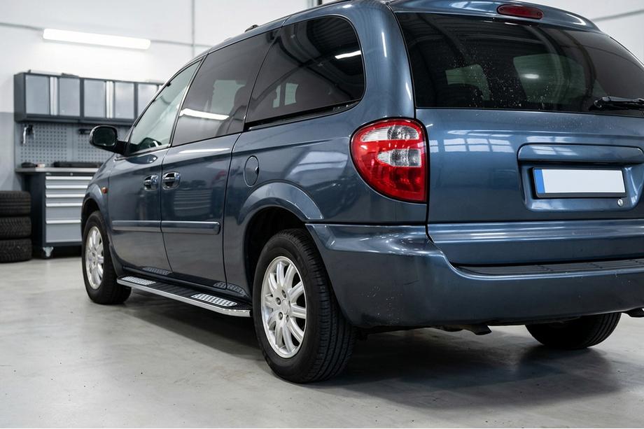 Chrysler Voyager 2001-2007 Praguri Laterale Tayga V2 (2 buc, Aluminiu) Image