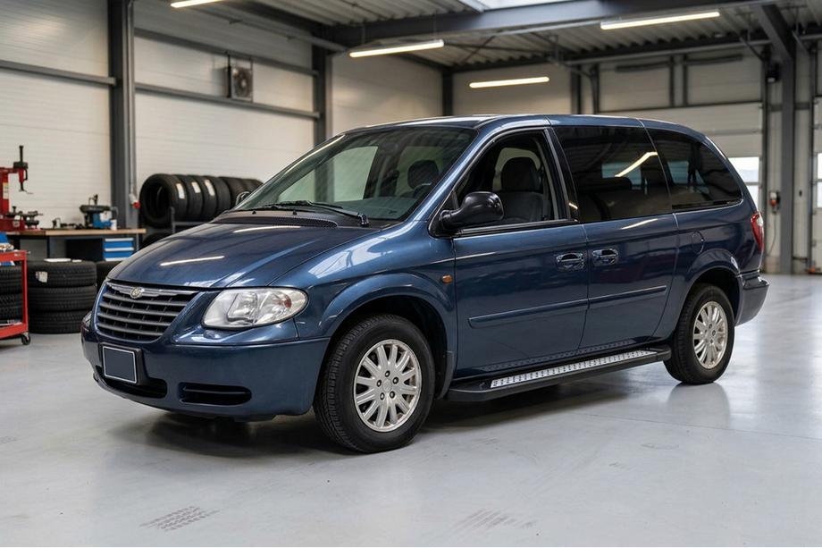 Chrysler Voyager 2001-2007 Praguri Laterale New Vision Black (2 buc, Aluminiu) Image