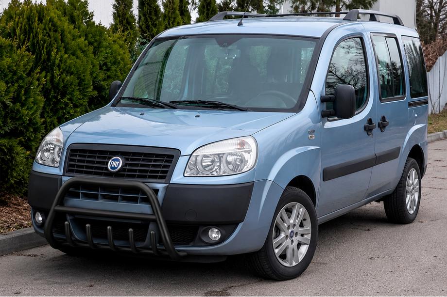 Fiat Doblo I 2005-2010 Bull Bar WT004 Negru Image