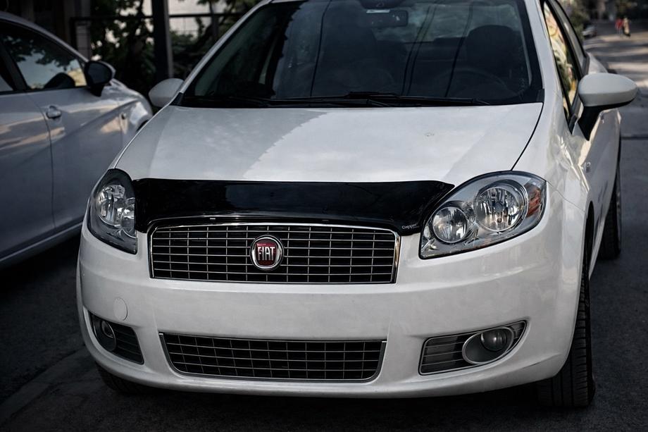 Fiat Linea 2006-2018 Deflector capota (EuroCap) Image