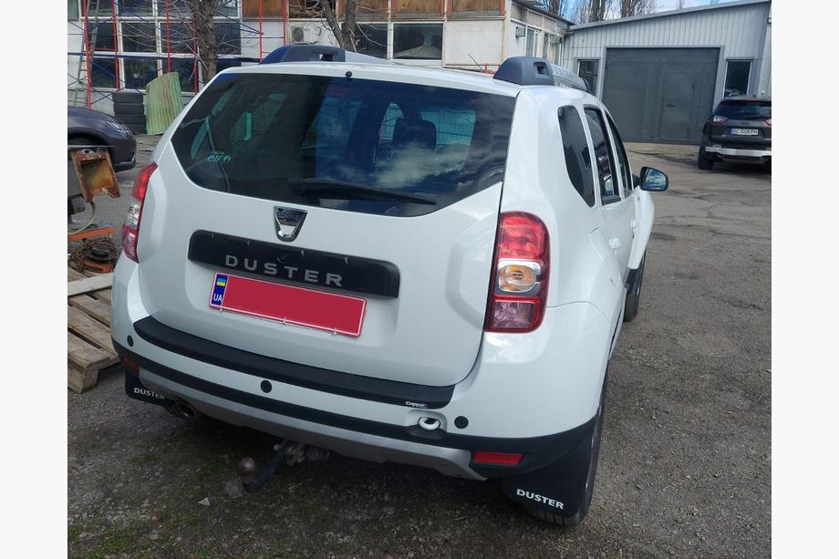 Renault Duster 2008–2017 Protectie bara spate EuroCap (ABS) Foto 3