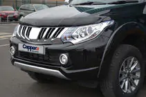 Mitsubishi L200 2015-2024 Deflector capota (2015-2019, EuroCap) foto 3