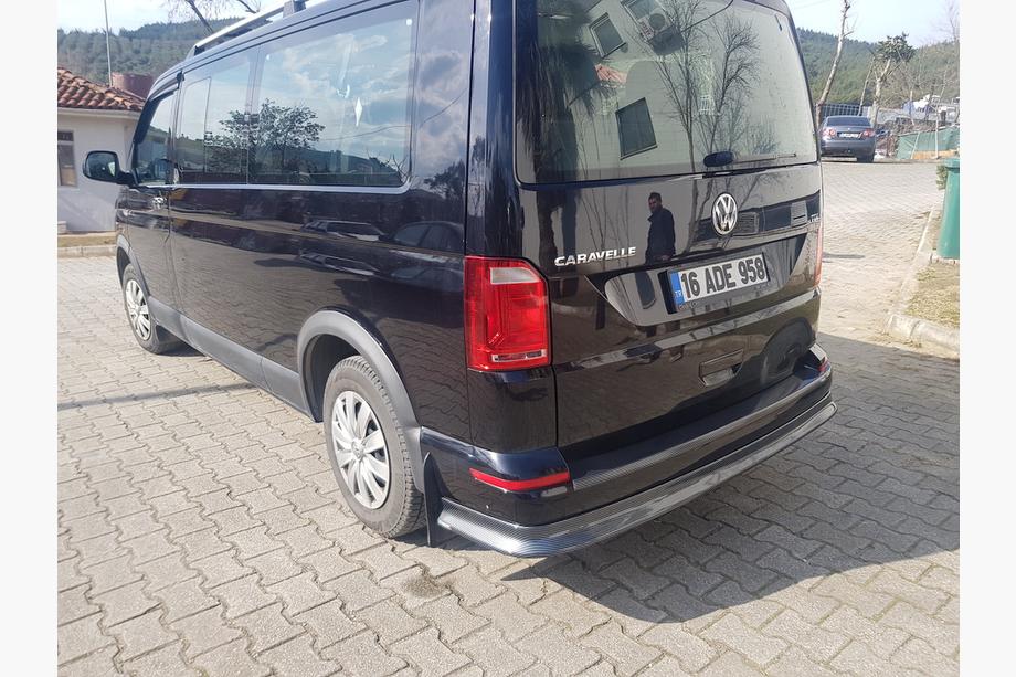 Volkswagen T6 2015-2024 Lip spate aspect carbon (ABS) Foto 3