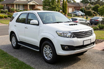 Toyota Fortuner 2006-2015 Praguri Laterale Tayga Grey (2 buc, aluminiu) foto 1