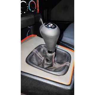 Maner schimbator viteze OEM (piele ecologica, negru neted) BMW 5 Series E34 1988-1995 foto 4