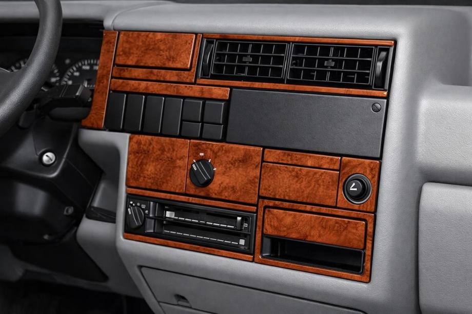 Volkswagen T4 Caravelle/Multivan 1990–2003 Capace bord (1991-1995) Image