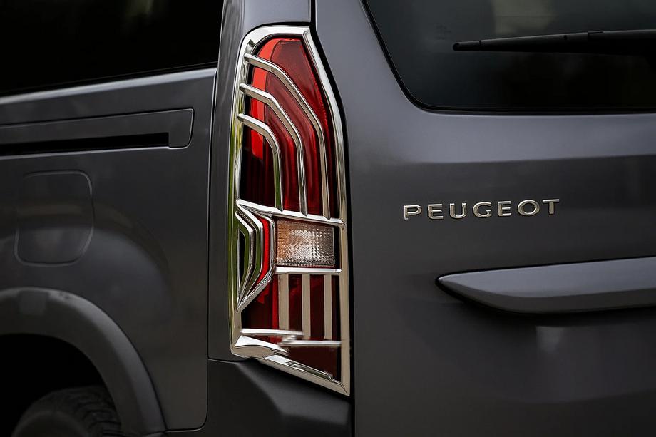 Peugeot Partner/Rifter 2019- Capace Cromate Stopuri (2 buc, ABS) Image
