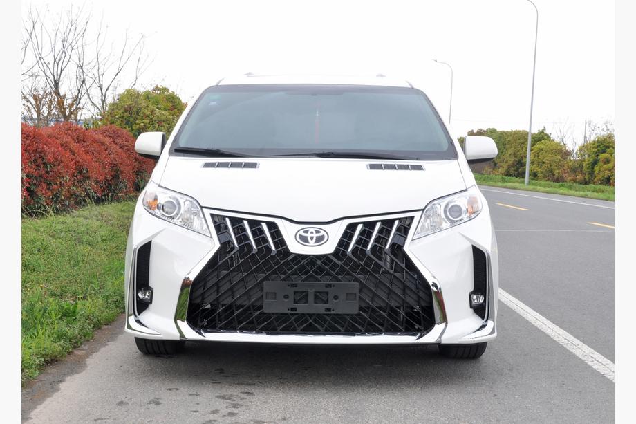 Toyota Sienna 2010-2020 Kit caroserie complet stil LM Image