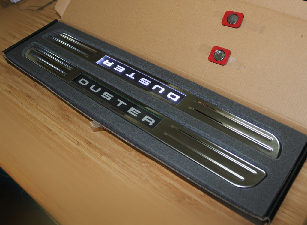 Pervaze fără fir iluminate pe Renault Duster
