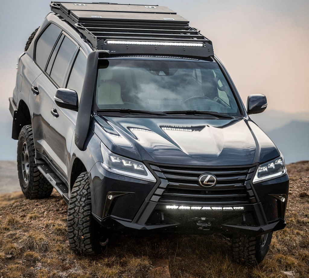 Modificare Lexus J201: doar fetele sunt în „noroi”