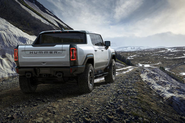 Pickup electric Hummer EV: pilot automat, „modul crab” și 1000 de cai putere Fotografie 5