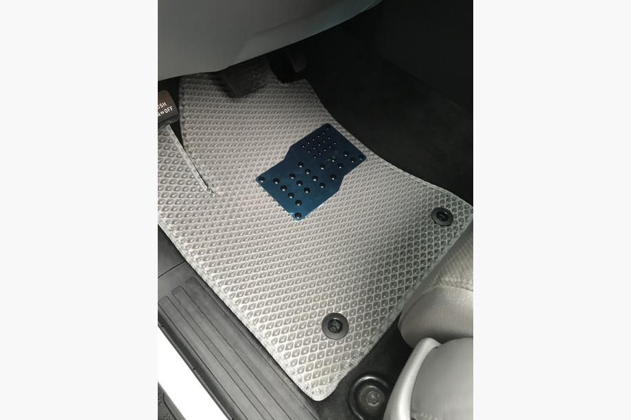 Toyota Sequoia 2007-2022 Covorase poliuretan 3 randuri (EVA, gri) Randul din mijloc - 3 locuri Foto 13