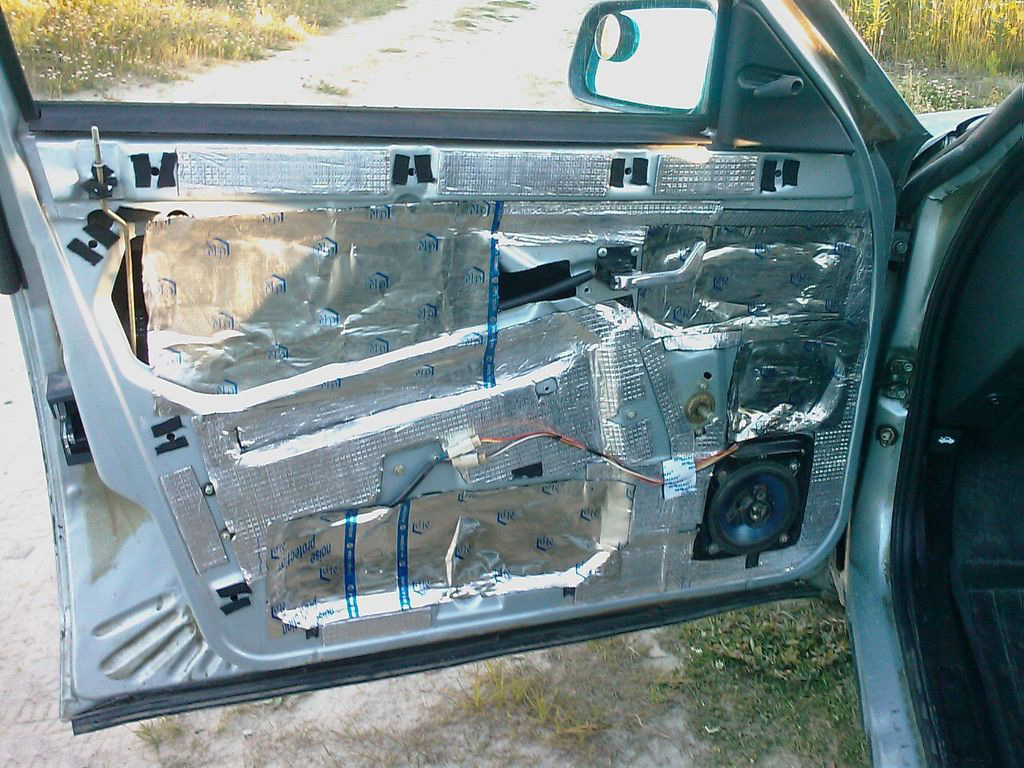 Izolarea fonică a ușilor VAZ 2110