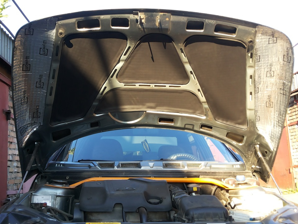 Fă-te-singur de izolare fonică a capotei VAZ 2110