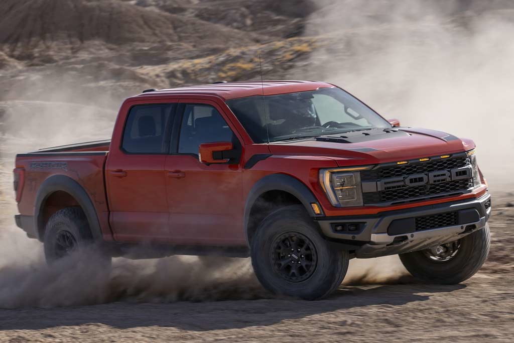 Ford F-150 Raptor prezentat într-o versiune actualizată