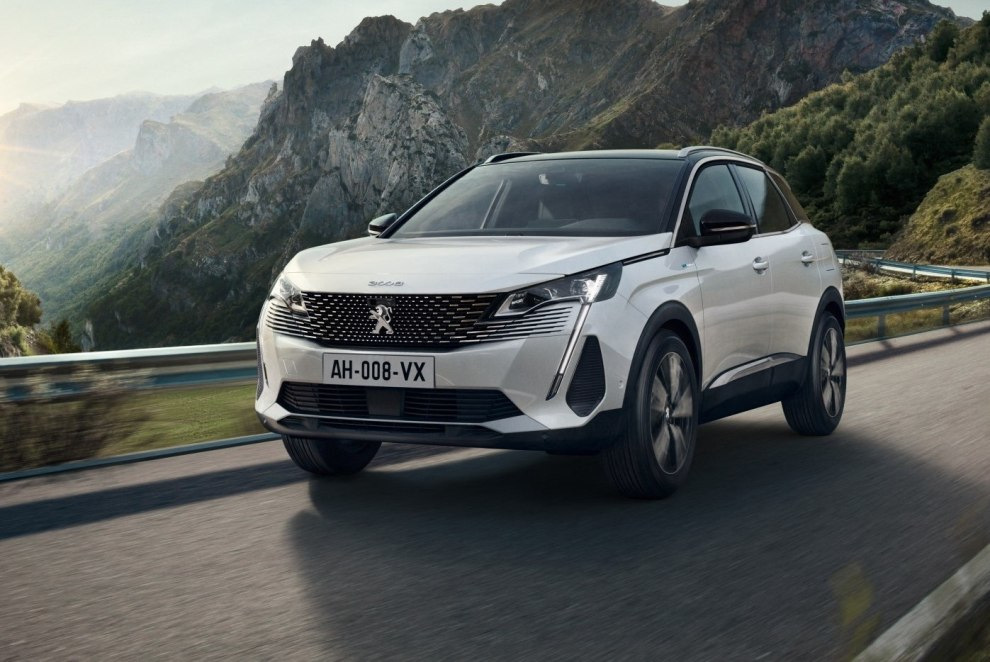 Revizuirea versiunii restilizate a crossover-ului Peugeot 3008