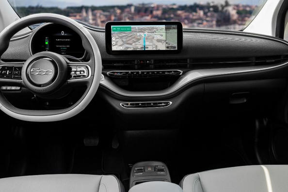 Fiat 500e subcompact electric hatchback review Fotografie 7