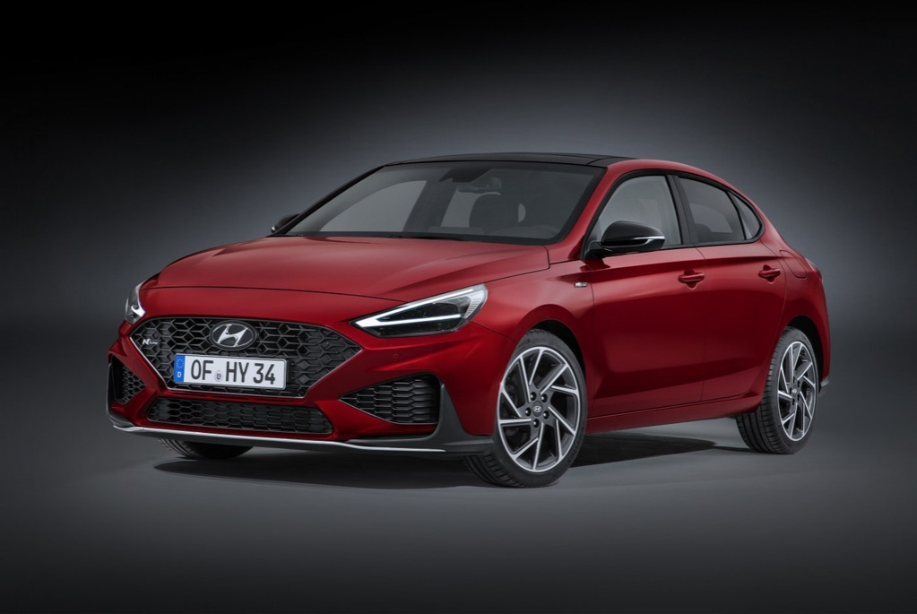 Recenzie a liftback-ului actualizat Hyundai i30 Fastback
