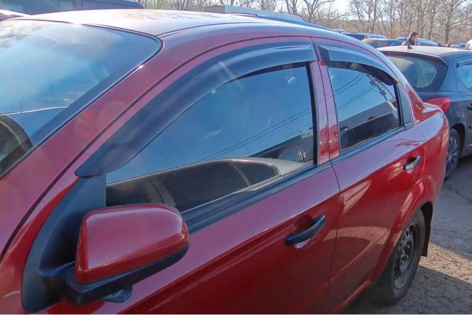 Chevrolet Aveo T200 2002-2008 Deflectoare Geam SD (4 buc, HIC) Foto 1
