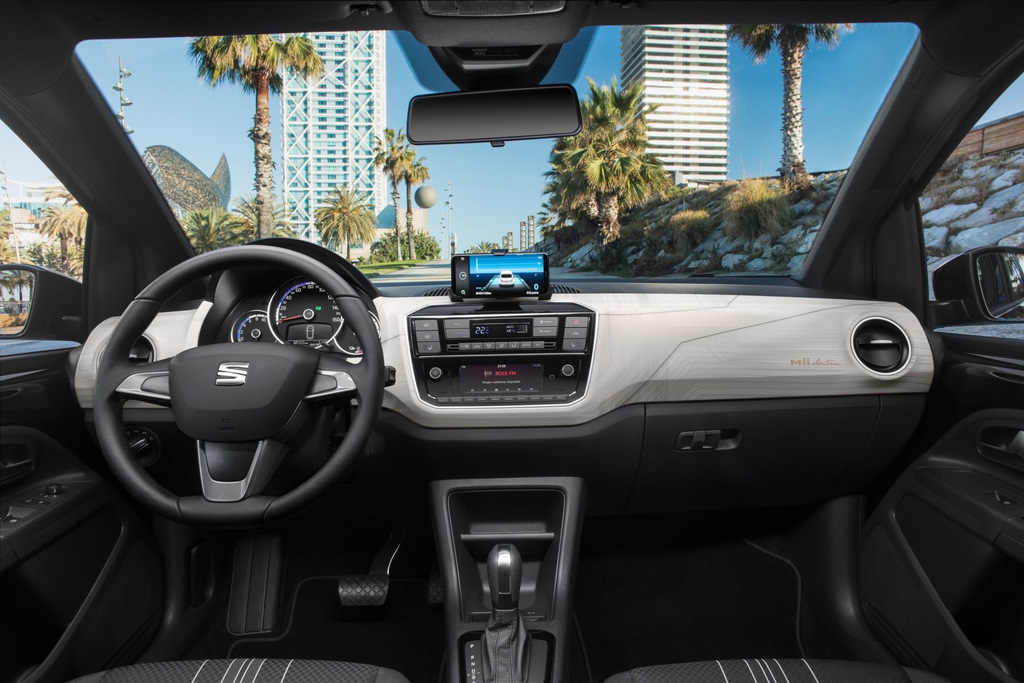 Recenzie a hatchback-ului electric compact SEAT Mii Electric