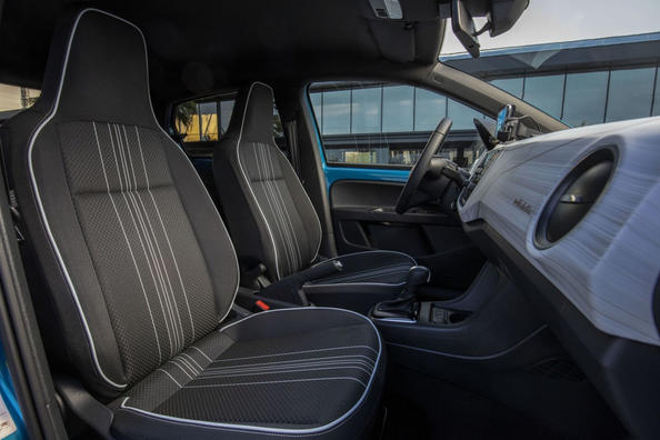 Recenzie a hatchback-ului electric compact SEAT Mii Electric Fotografie 8