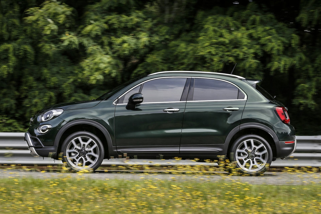 Crossover compact Fiat 500X Cross