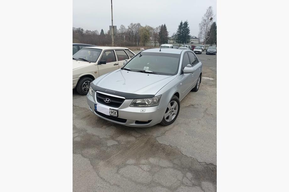 Hyundai Sonata NF 2004-2009 Deflector capota (VIP) Image