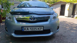Toyota Auris 2007-2012 Deflector capota 2009-2012 (VIP) foto 2