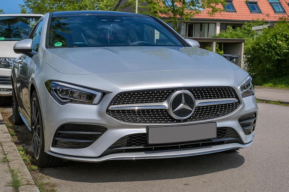 Mercedes CLA C118 2019- Grila Fata Diamond Silver (pentru 2019-2022) Image