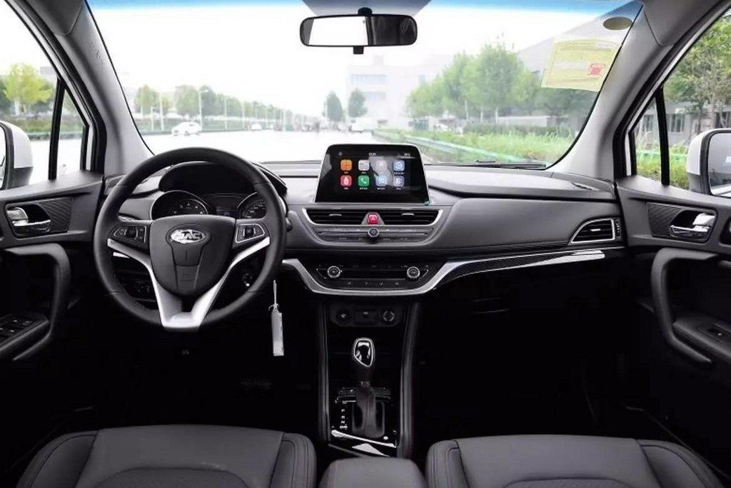 Revizuirea crossover-ului compact JAC S3