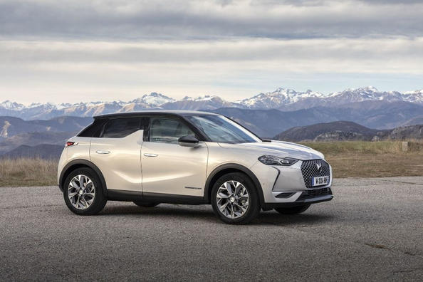 Modificare electrică a crossover-ului urban DS 3 Crossback E-Tense