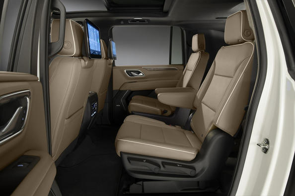 Chevrolet Suburban SUV mare cu opt locuri Fotografie 9